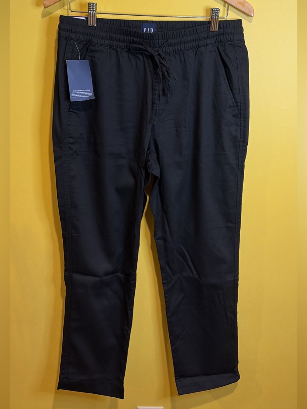 GAP Women’s Black Drawstring Pull On Joggers Small NWT